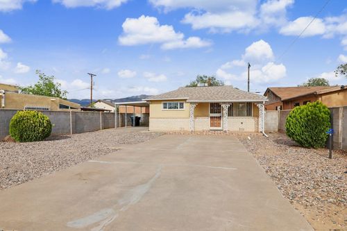 426 Pennsylvania St Ne, Albuquerque, NM, 87108-2221 | Card Image