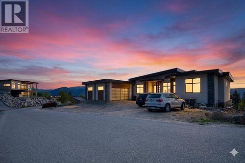 2835 Outlook Way, Naramata, BC, V0H1N1 | Card Image