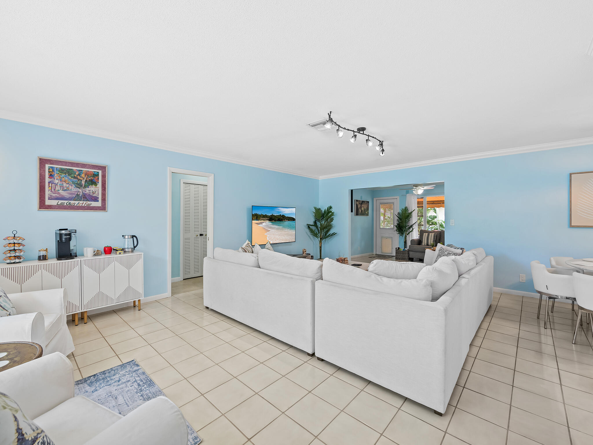 Residential Lease in Lauderdale By The Sea 4