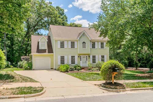 8200 Mourning Dove Rd, Raleigh, NC, 27615-3022 | Card Image
