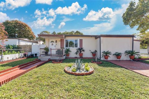 380 Nw 133rd St, North Miami, FL, 33168-3804 | Card Image