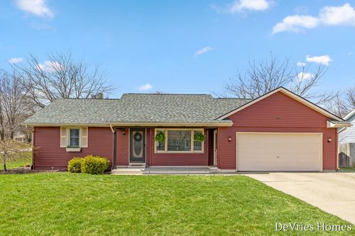 7343 Sandelwood St, Jenison, MI, 49428-9701 | Card Image