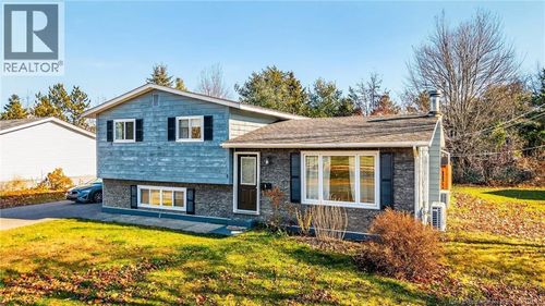 1 Abbott St, St. Stephen, NB, E3L3A8 | Card Image