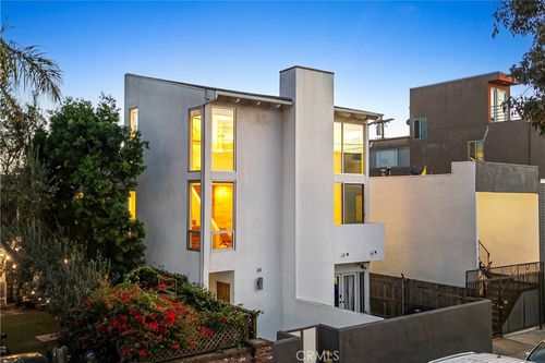 2-34 S Venice Blvd, Venice, CA, 90291-4365 | Card Image