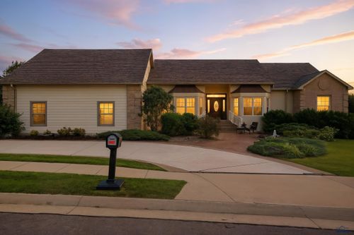 1200 Enchantment Rd, Rapid City, SD, 57701-9204 | Card Image