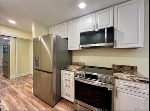 208s-2375 S Linden Ct, Denver, CO, 80222-6460 | Card Image