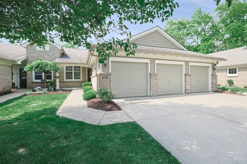 5957 Castlewood Xing, Milford, OH, 45150-2694 | Card Image