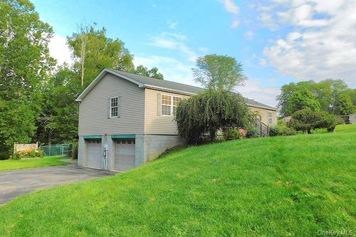 1566 Albany Post Road, Shawangunk, NY, 12525 | Card Image