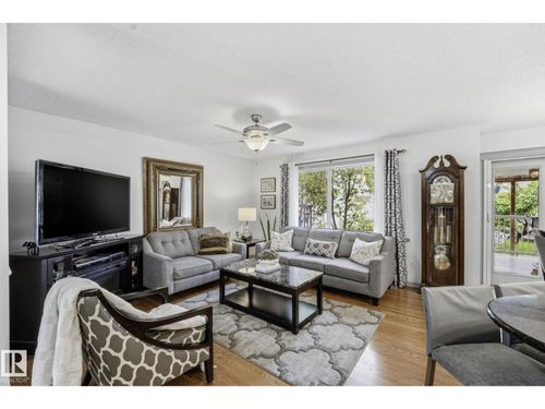 3231 28a Ave Nw, Edmonton, AB, T6T1T1 | Card Image