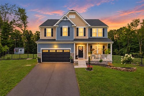 5040 Chalfant Ln, Gibsonia, PA, 15044-8538 | Card Image