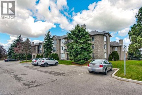 205-970 Golf Links Rd, Ancaster, ON, L9K1J8 | Card Image