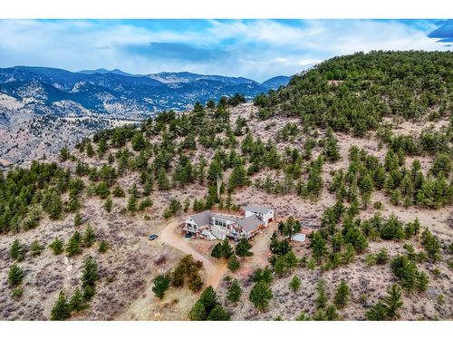 1042 Steamboat Valley Rd, Lyons, CO, 80540-5026 | Card Image