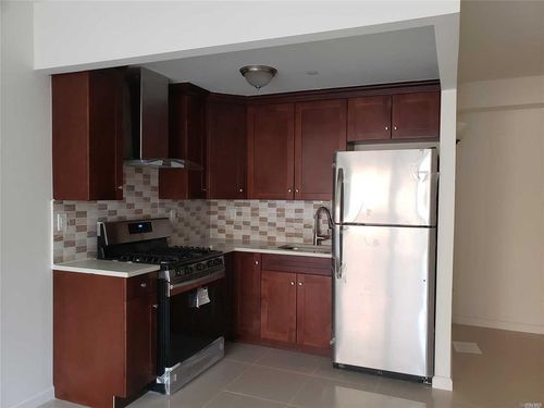 apt-4k-71 Parsons Blvd, Fresh Meadows, NY, 11365-4507 | Card Image