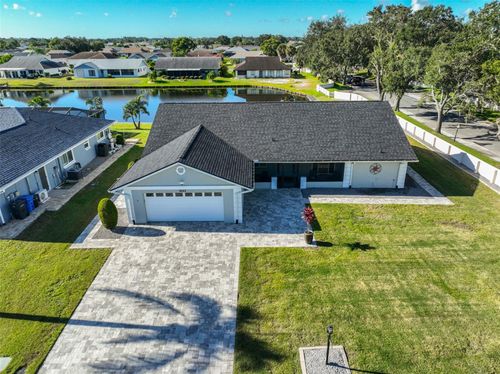 2022 E View Dr, SUN CITY CENTER, FL, 33573-5185 | Card Image