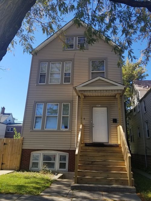2412 N Lockwood Ave, Chicago, IL, 60639-1982 | Card Image