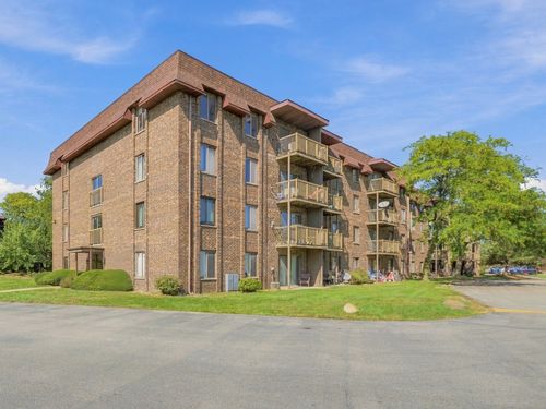 c411-820 Elder Rd, Homewood, IL, 60430-2501 | Card Image