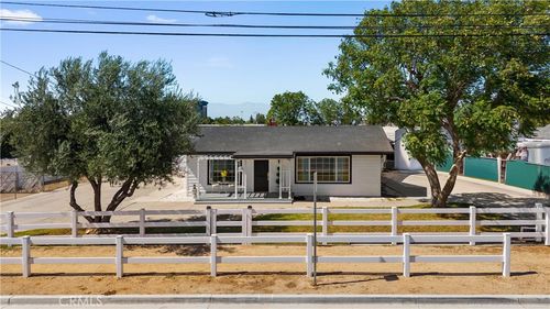 1049 2nd St, Norco, CA, 92860 | Card Image