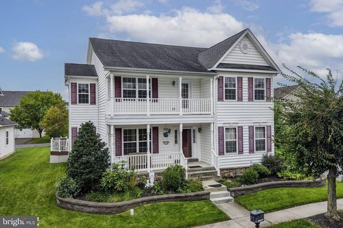 1327 Wheatland Ave, Pennsburg, PA, 18073-1134 | Card Image