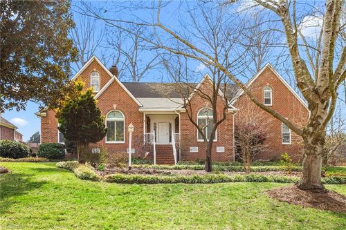 2708 Sturbridge Ct, Burlington, NC, 27215-8102 | Card Image