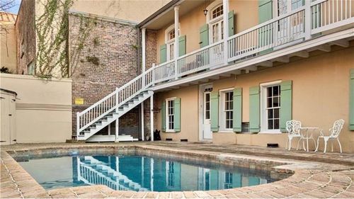 618 Dauphine St, New Orleans, LA, 70112-3472 | Card Image