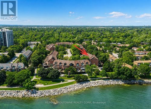 25 Southwind Terr, Oakville, ON, L6L6K6 | Card Image