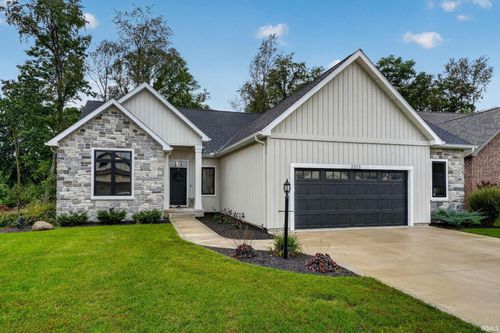 2553 Timberstone Drive, Elkhart, IN, 46514-8662 | Card Image
