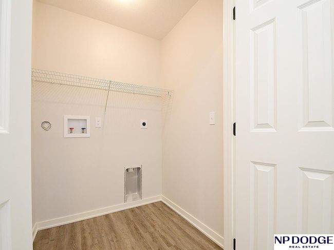 20856 S Plz, Townhouse with 3 bedrooms, 3 bathrooms and 2 parking in Elkhorn NE | Image 14