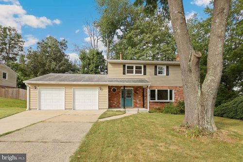 12302 Harbor Dr, WOODBRIDGE, VA, 22192-2206 | Card Image