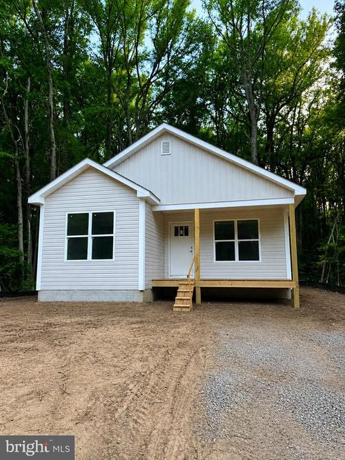 803 Albrough Blvd, COLONIAL BEACH, VA, 22443 | Card Image