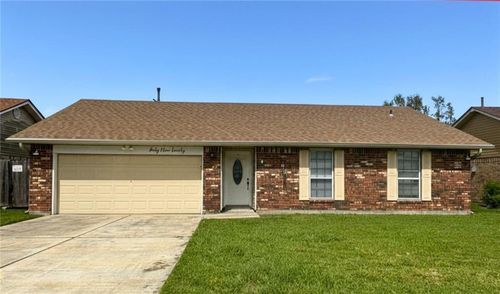 4920 White Oak Dr, Marrero, LA, 70072-6616 | Card Image