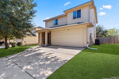 3917 Whisper Rdg, Schertz, TX, 78108-2334 | Card Image