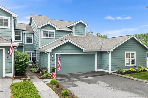 3-3 Spyglass Cir, Groton, CT, 06340-6203 | Card Image
