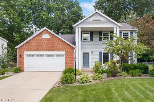 7888 Fox Run Avenue Nw, North Canton, OH, 44720 | Card Image