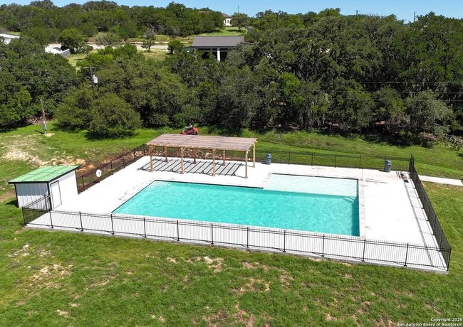 815 Winding River Ln, Home with 0 bedrooms, 0 bathrooms and null parking in Spring Branch TX | Image 5