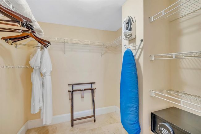 815 - 2951 S Bayshore Dr, Condo with 1 bedrooms, 1 bathrooms and null parking in Coconut Grove FL | Image 10