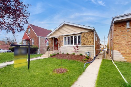 3703 58th Ct, Cicero, IL, 60804-4210 | Card Image