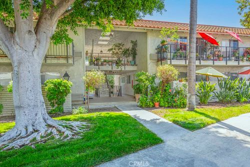 o-2266 Via Puerta, Laguna Woods, CA, 92637 | Card Image