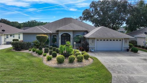 4028 Carter Creek Dr, Avon Park, FL, 33825-6068 | Card Image
