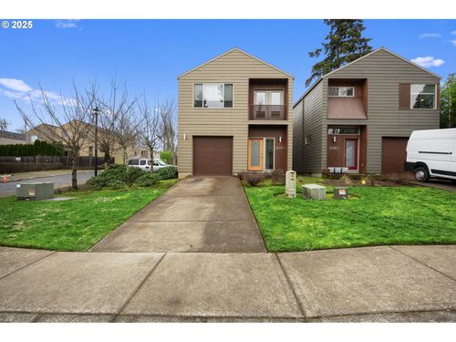 13770 Se Linden Ln, Milwaukie, OR, 97222-8517 | Card Image