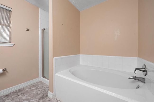 14506 Golden Cypress Ln, House other with 4 bedrooms, 3 bathrooms and 2 parking in Cypress TX | Image 15