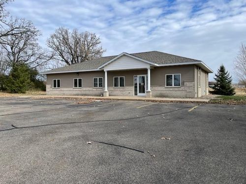 2706 Ekko Ave, Albert Lea, MN, 56007-2070 | Card Image