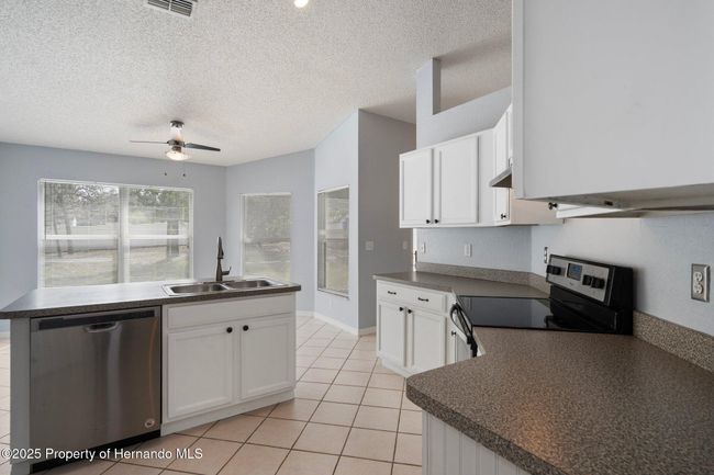 8408 Nuzum Rd, House other with 3 bedrooms, 2 bathrooms and null parking in Weeki Wachee FL | Image 14