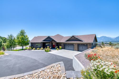 1631 Empire Ter, Corvallis, MT, 59828-9000 | Card Image