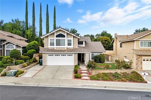 21965 Jeffers Ln, Saugus, CA, 91350-3907 | Card Image