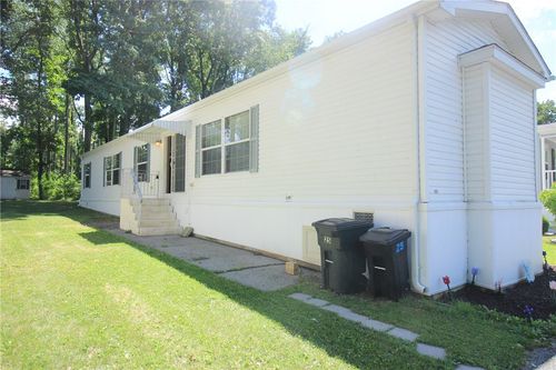 25-8220 Airport Rd, NORTHAMPTON, PA, 18067 | Card Image