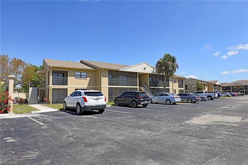 2707-5327 Summerlin Rd, FORT MYERS, FL, 33919-7682 | Card Image