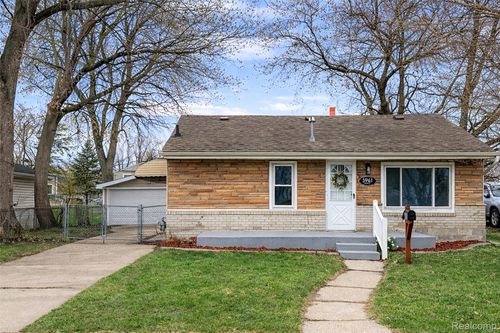 5961 Marvin St, Taylor, MI, 48180-1188 | Card Image
