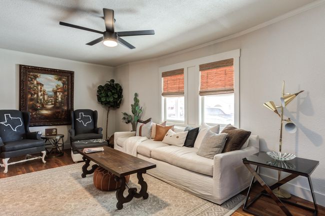 505 W 7 Th St, House other with 4 bedrooms, 3 bathrooms and null parking in Idalou TX | Image 4