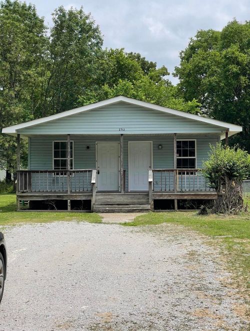 2712 N Orchard Knob Ave, Chattanooga, TN, 37406-2464 | Card Image