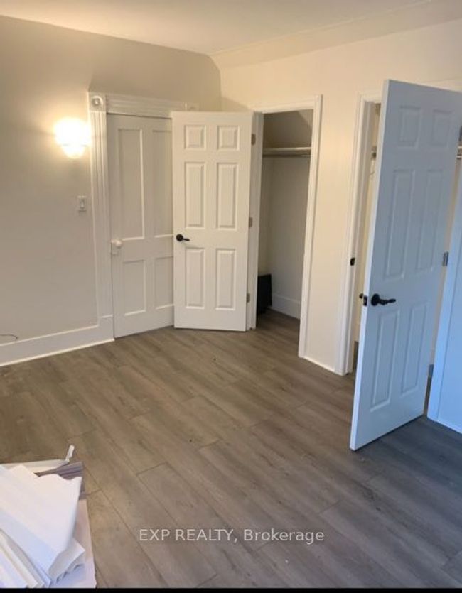 427 Victoria St, Home with 3 bedrooms, 2 bathrooms and 4 parking in Cardinal ON | Image 5